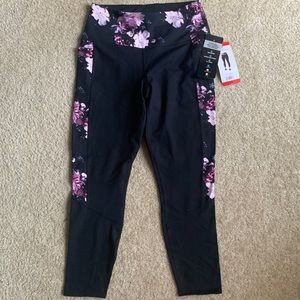 NWT Skechers Black Floral Leggings w Side Pockets Size Medium